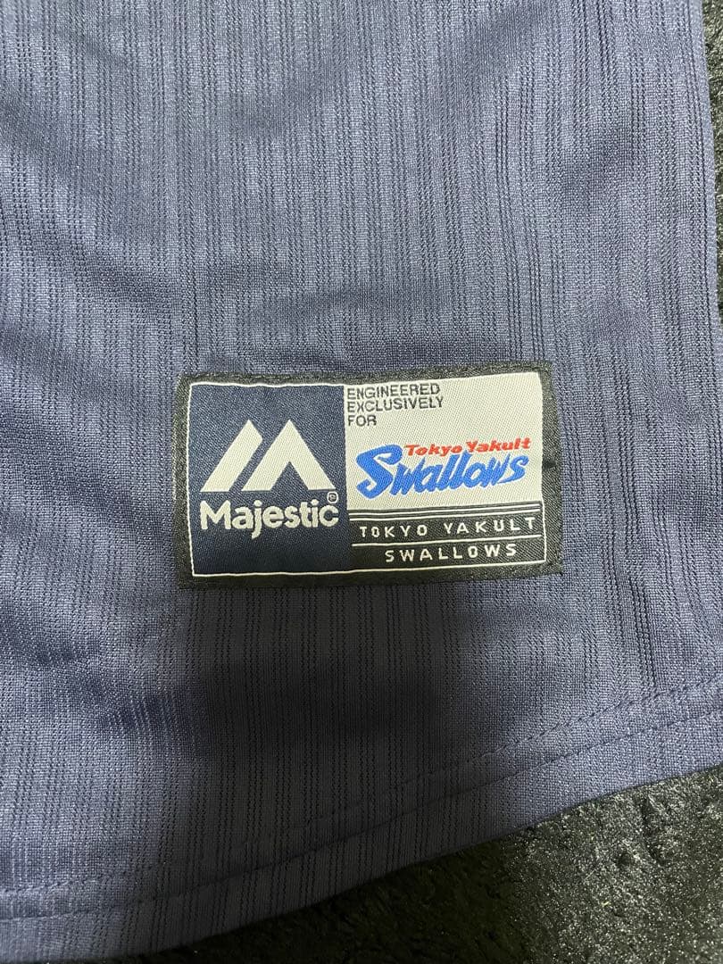 東京ヤクルトスワローズ つば九郎 ユニフォーム マジェスティック製 チャンピオン