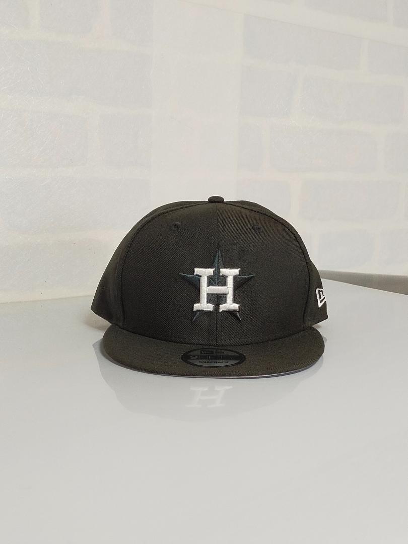 ヒューストン・アストロズ　9FIFTY　ウールスナップバック　ブラック＆ホワイト