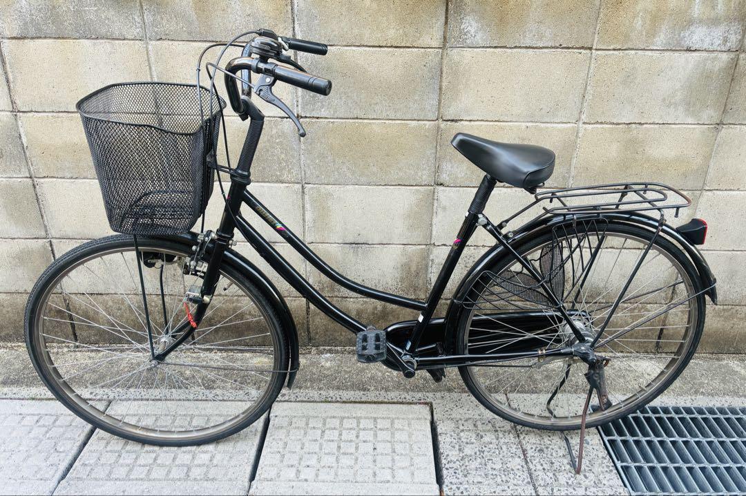 自転車　26インチ　シティサイクル 3段変速 前部バスケット付き 4,700円