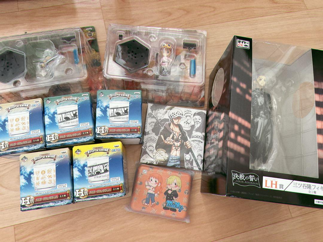 アニメグッズまとめ売り 約100個近くのグッズ！！！