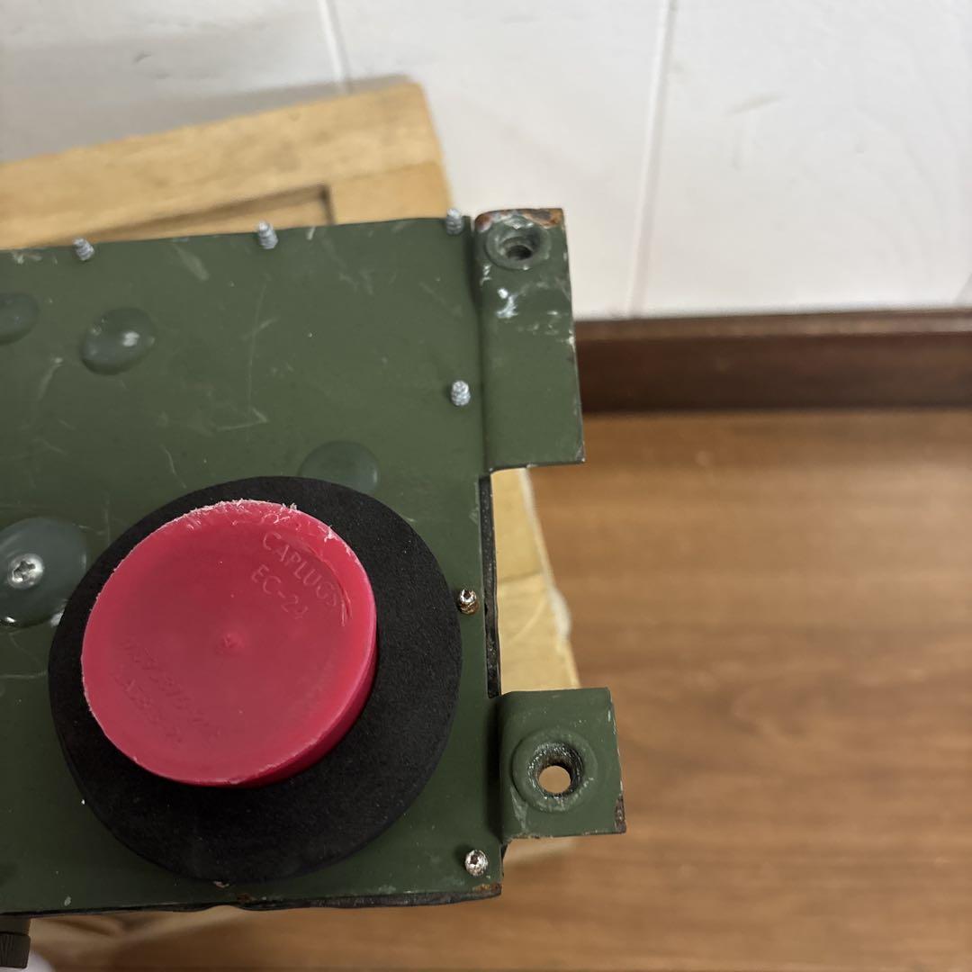 米軍実物　HMMWV M998 CONTROL BOX コントロールボックス①