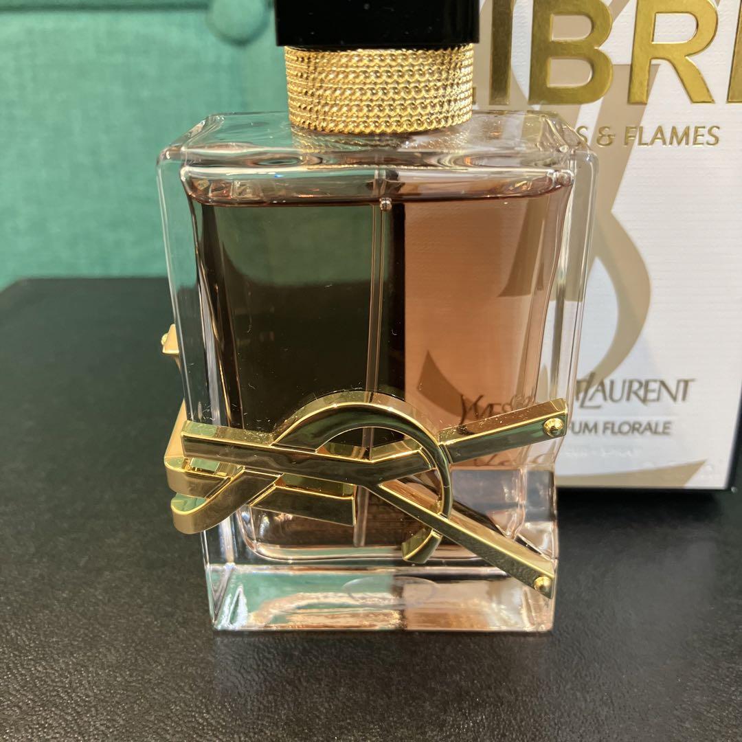 な*様 【未使用に近い】イヴ サンローラン フローラルオーデパルファム 50ml