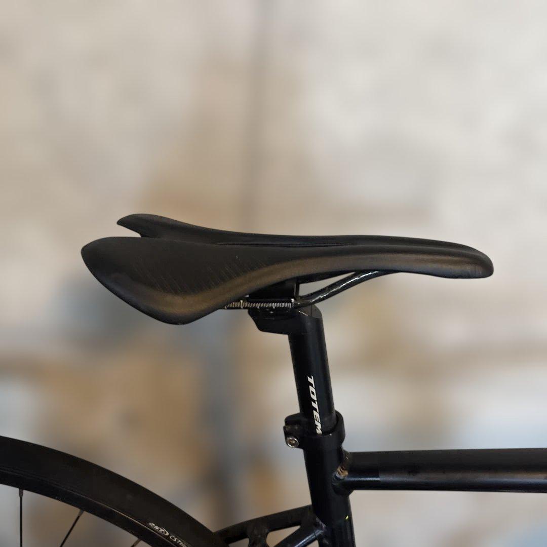 TOTEM ブラック ロードバイクアルミ