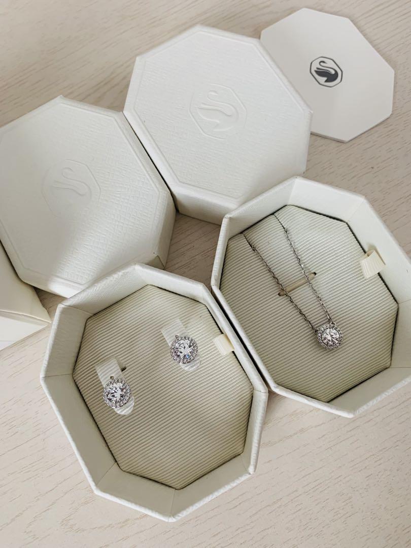 ほぼ新品 スワロフスキー Swarovski Constella&Una セット