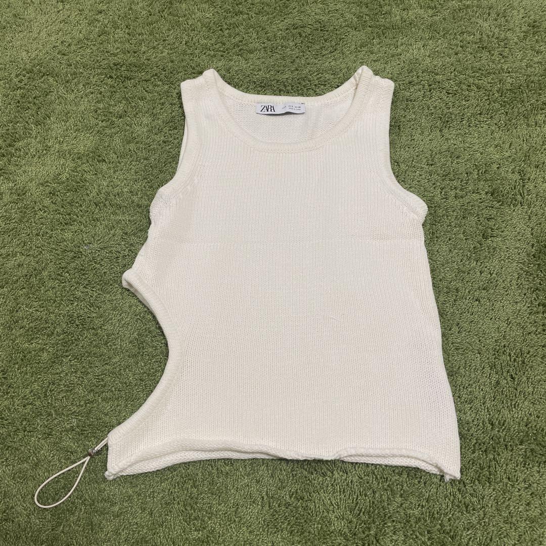 ZARA ホワイト タンクトップ Sサイズ - メルカリ