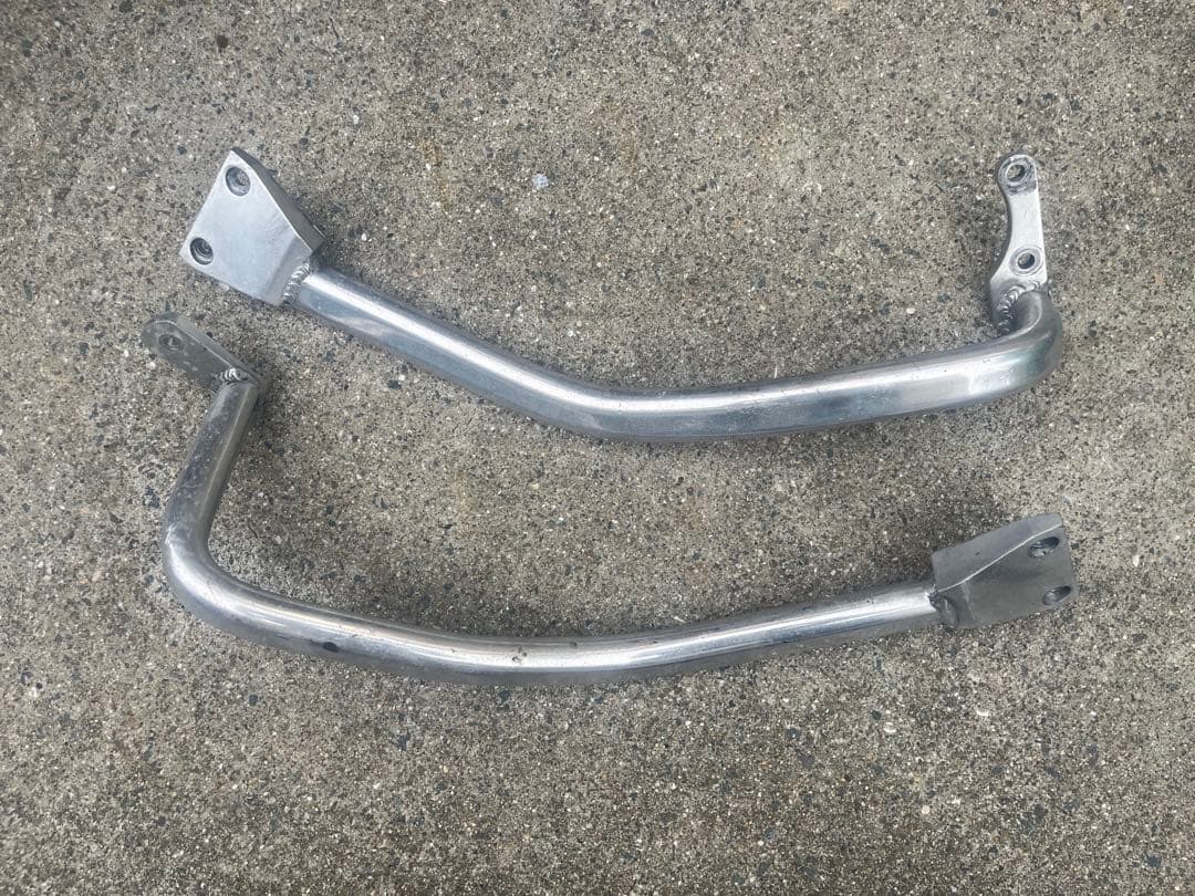 ゼファー400 ゼファーχ サブフレーム 新色追加 promenu.sk