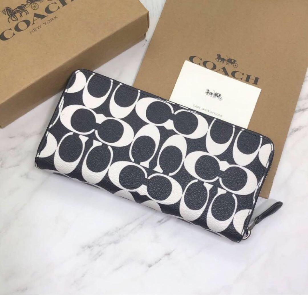 COACH ラウンドファスナー長財布 シグネチャー キャンバス 新品未使用