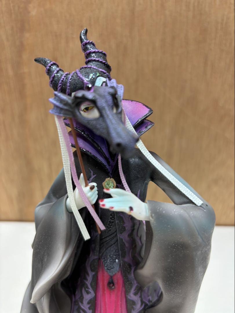 ディズニーショーケース Evil Queen Enesco マレフィセント ディズニーショーケース Evil Queen Enesco マレフィセント