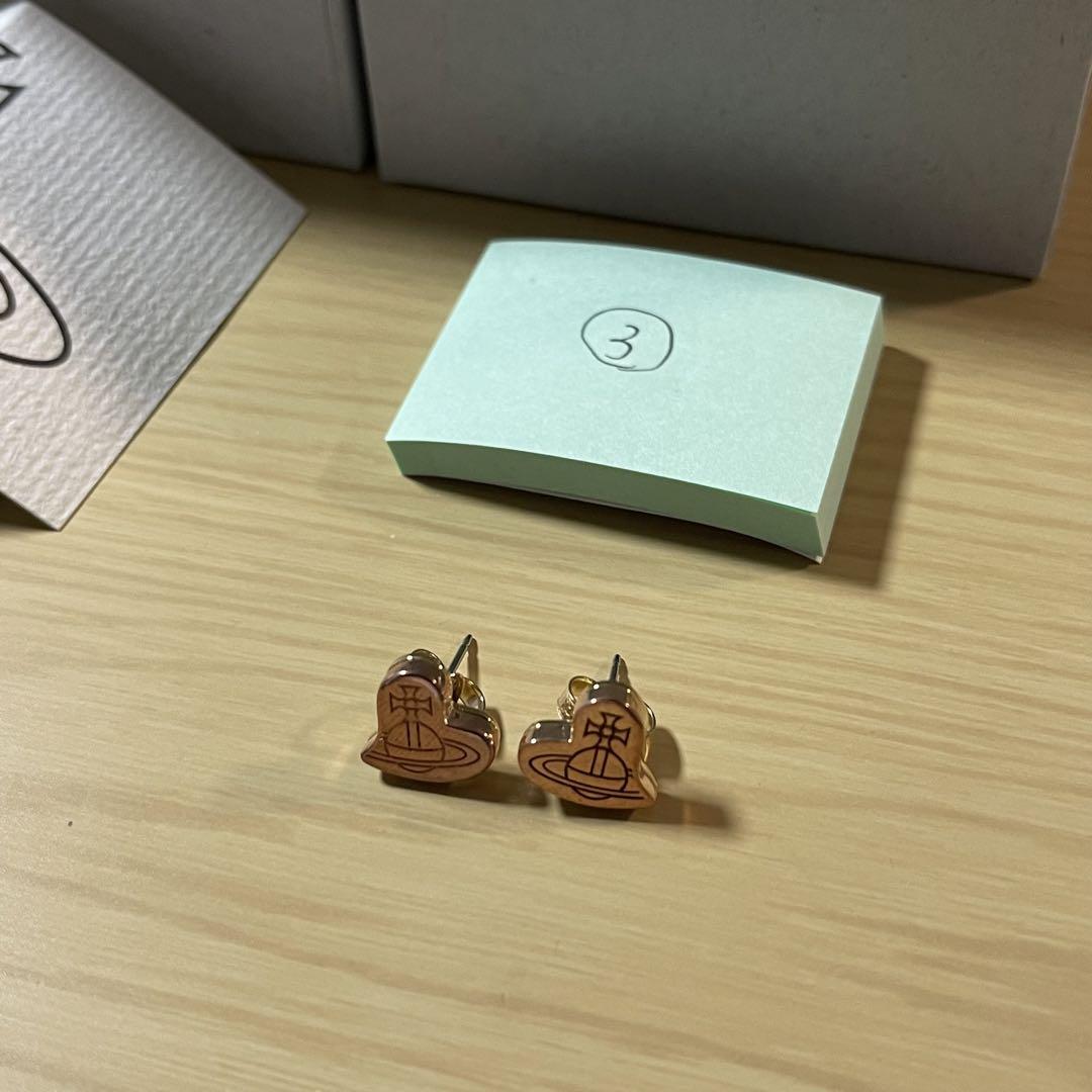 新品ヴィヴィアンウエストウッド ピアス