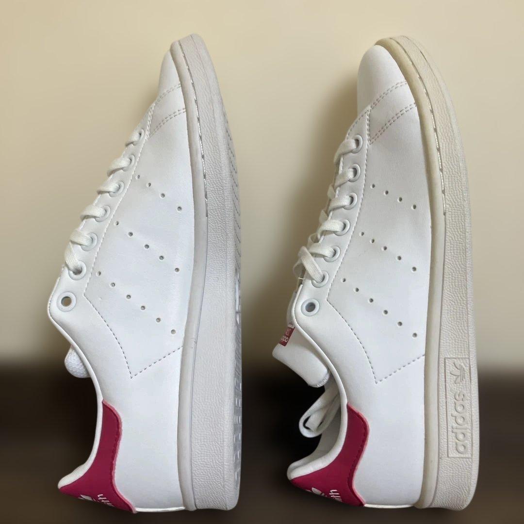 Originals アディダス