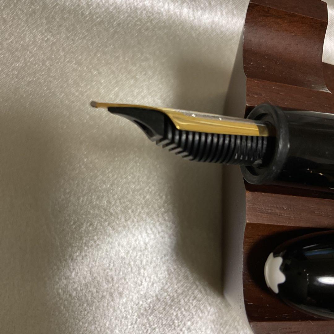 MONTBLANC マイスターシュテュック149  18K (750)  Fニブ