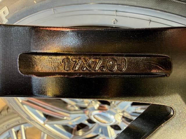 WRX S4 アコード スタッドレスセット 225/50R17 2021年製 WRX S4 アコード スタッドレスセット 225/50R17 2021年製