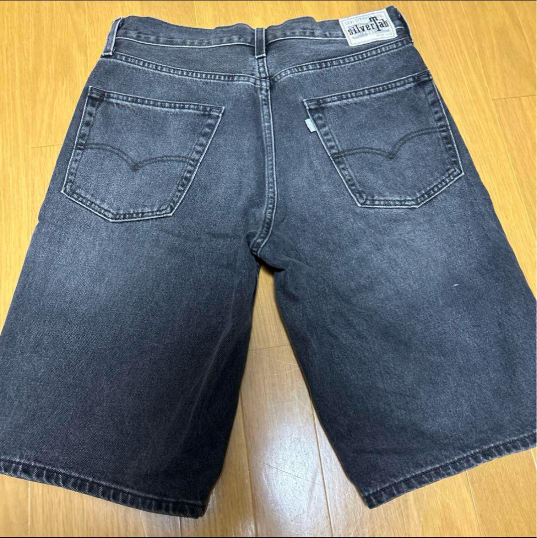 リーバイス　シルバータブ　デニムハーフパンツ
