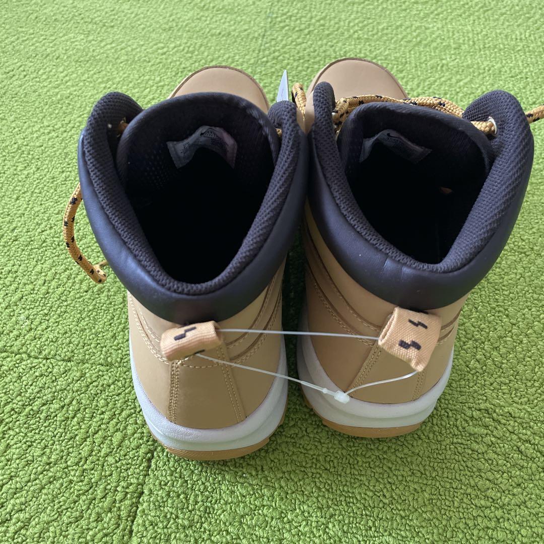 新品　ナイキ　マノア　レザー　25.5