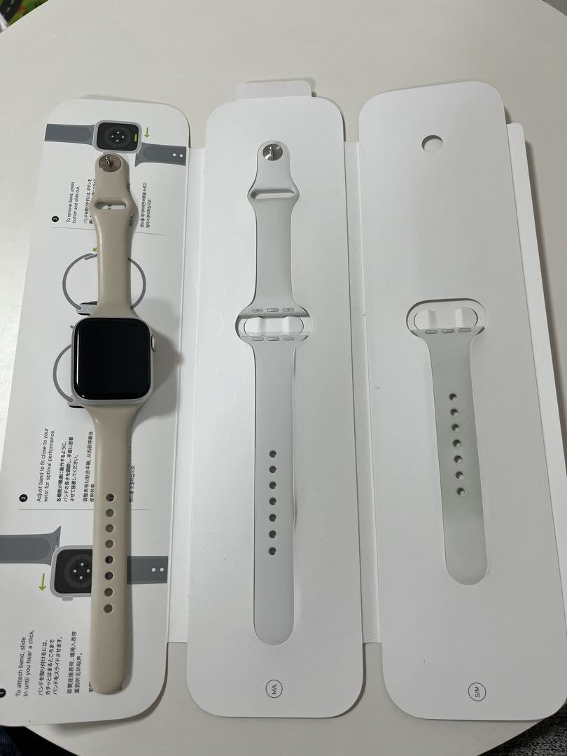 Apple Watch  SE1 40mm ベージュシリコンバンド付き