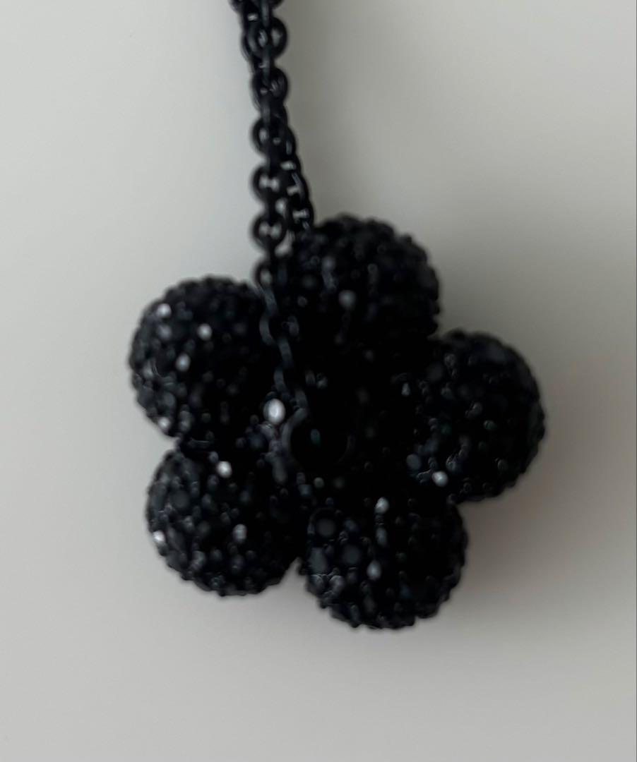 MARC JACOBS デイジーパヴェネックレス MARC JACOBS デイジー パヴェ ネックレス