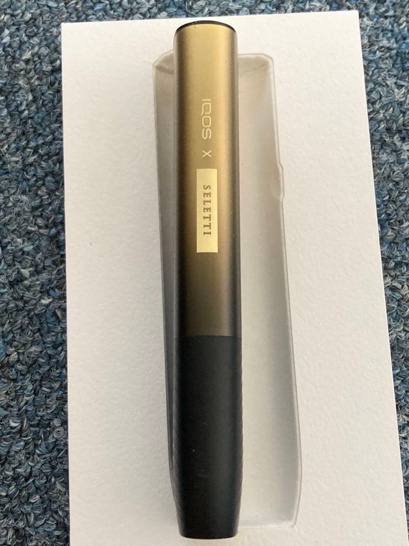 iQOSイルマiワン　本体　セレッティ　ブラック　ゴールド　イルマアイ