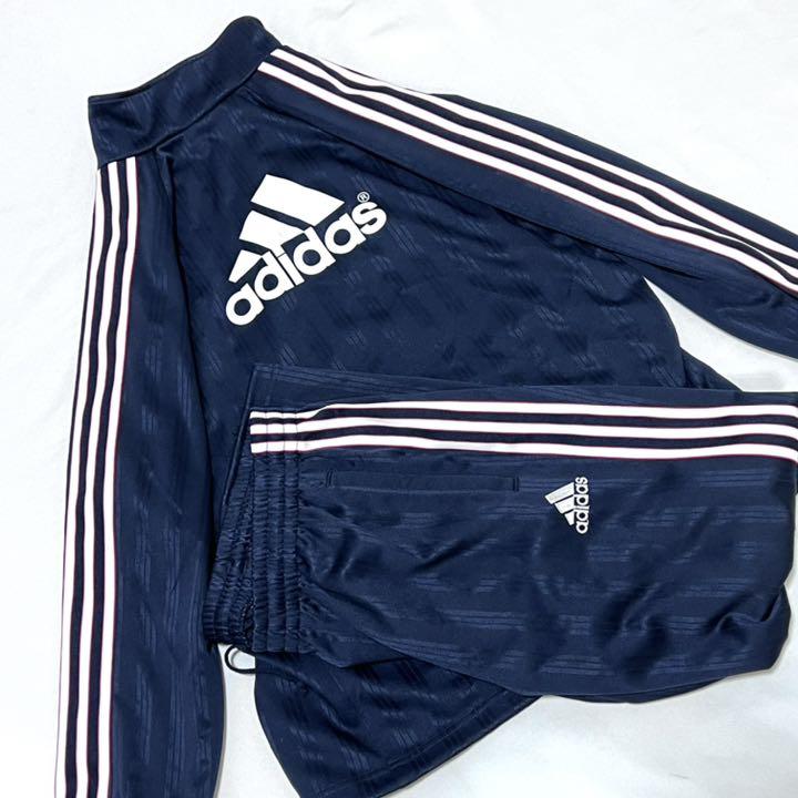 大人気新作 ジャージ Lサイズ セットアップ アディダス 匿名配送 純正売れ筋 adidas ジャージ Lサイズ アディダス ジャージ