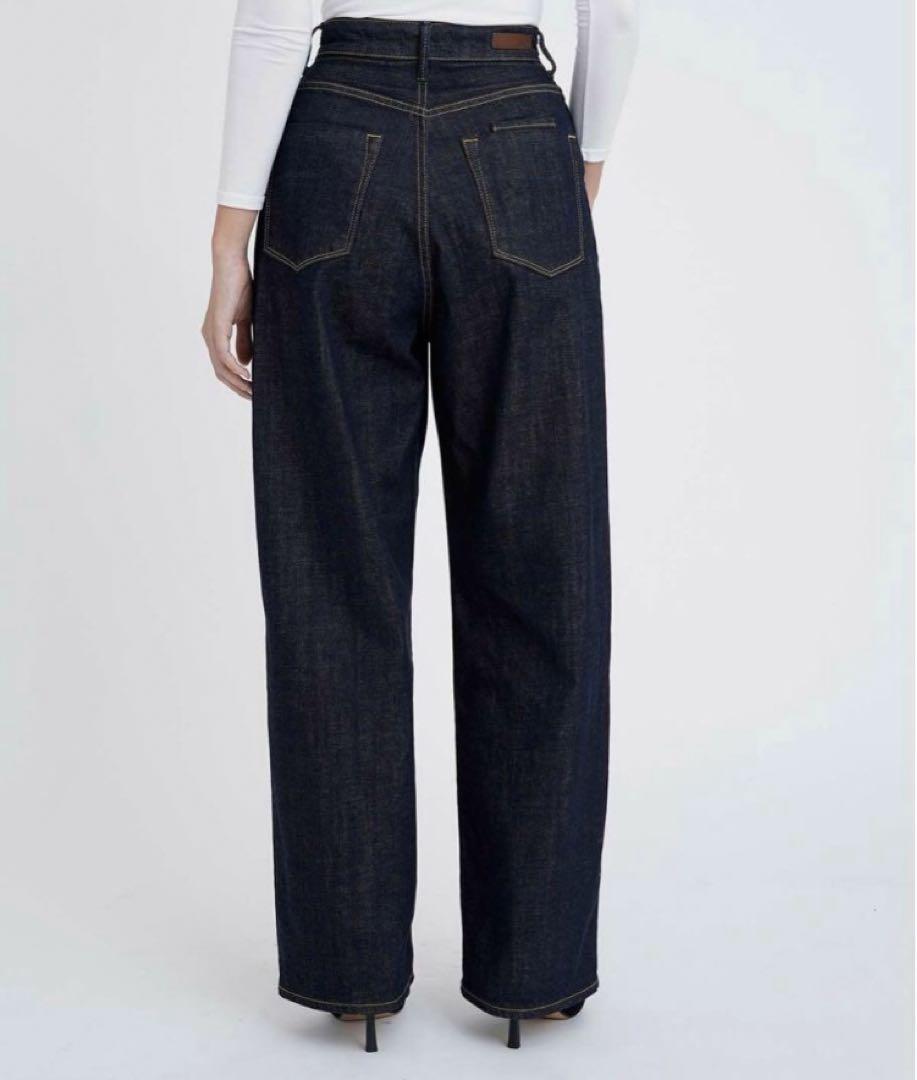 【新品】YANUK ヤヌーク　JOAN ルーズストレートデニム　22