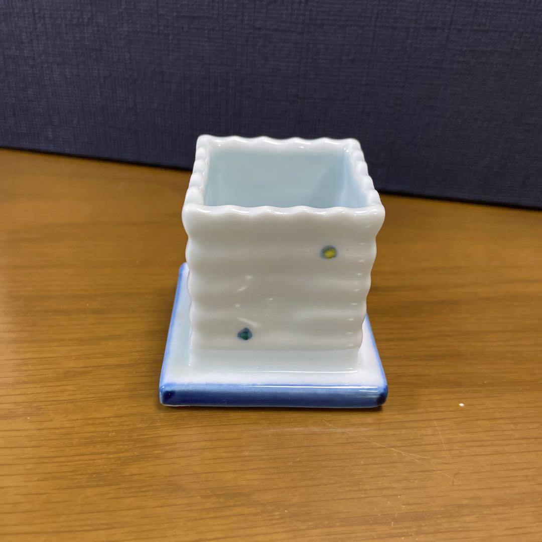 爪楊枝入れ陶器ピエロ四角