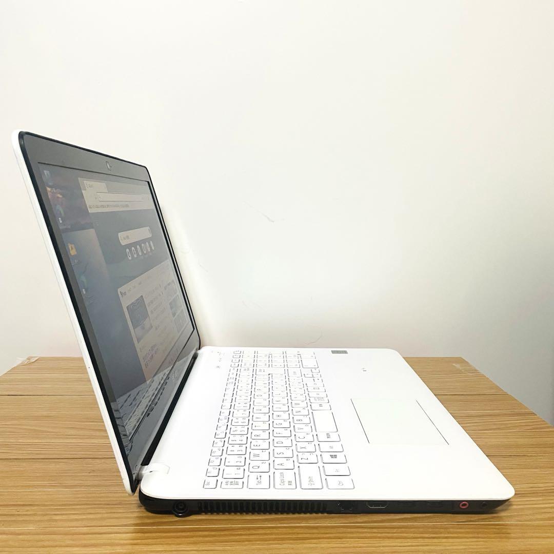 ピュアホワイトVAIO SSDメモリ8ギガノートパソコンwin11オフィスDVD