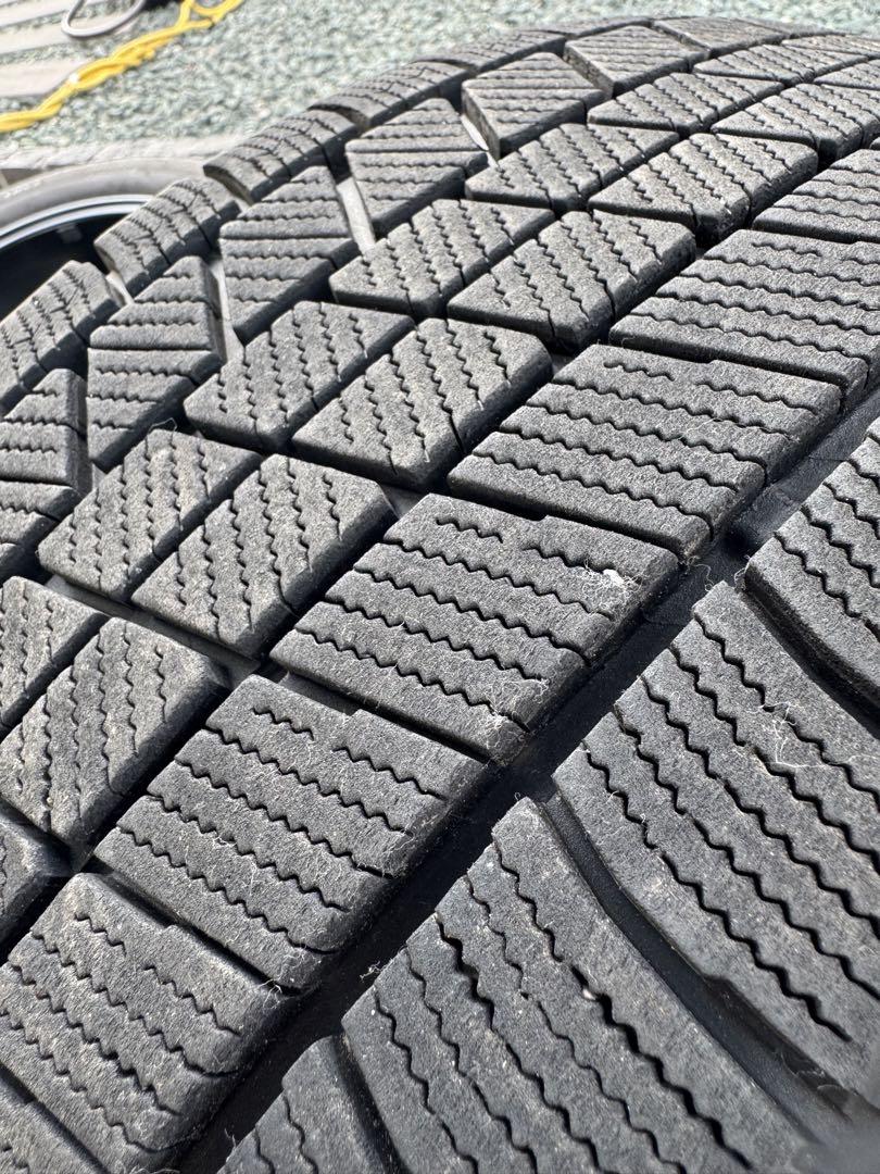 MINIクロスオーバー(F60) 225/55R17 VRX3ホイールセット