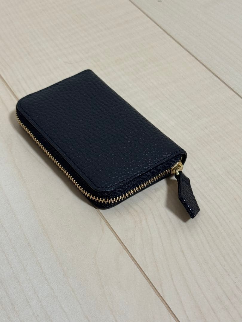 HushTug ハッシュタグ スマートウォレット 新品同様