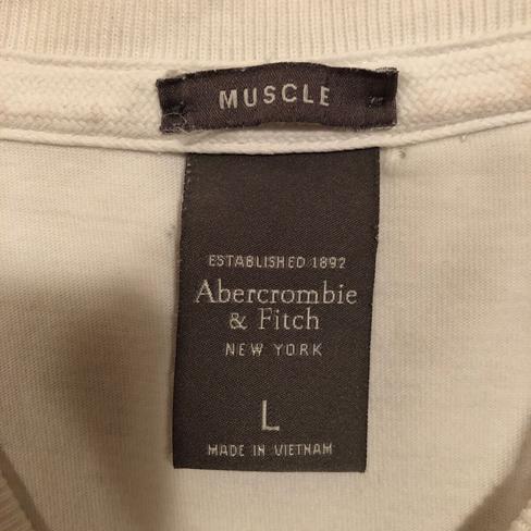 アバクロ　半袖Tシャツ