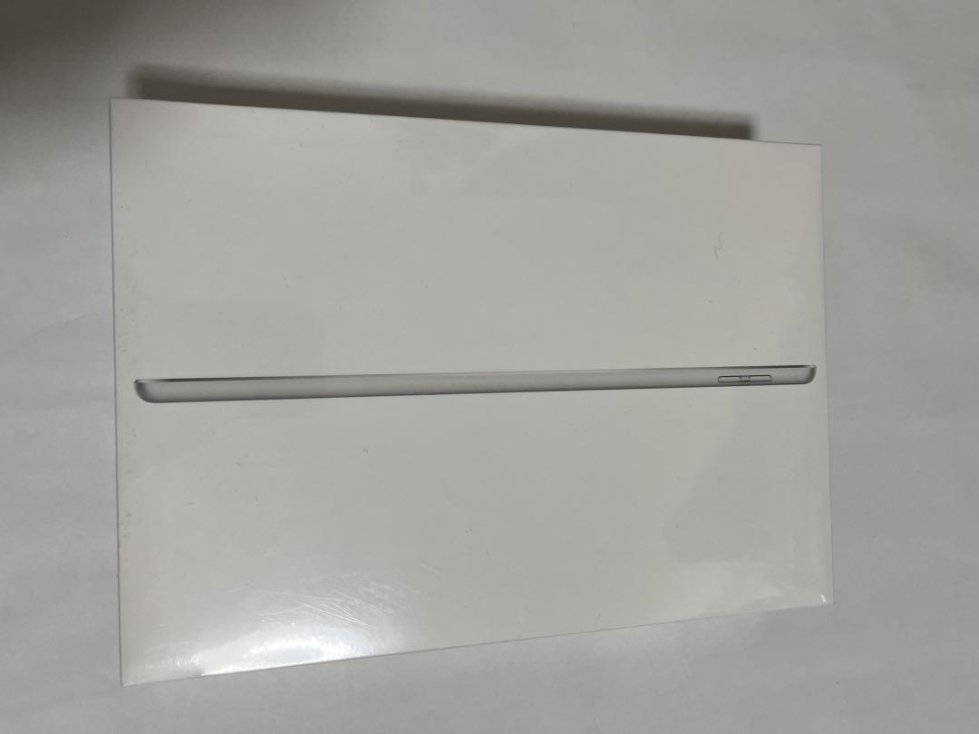 新品★Apple iPad 第9世代 WiFiモデル 64GB シルバーiPad本体