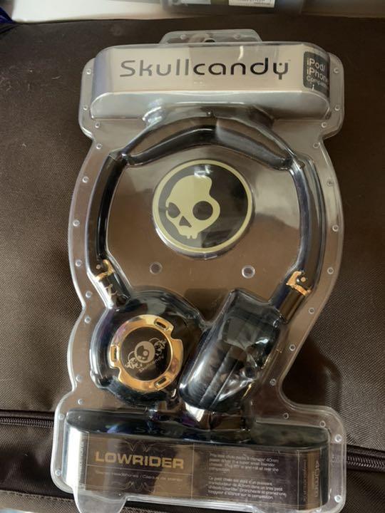 1999円 爆買い送料無料 スカルキャンディー Skullcandy LOWRIDER