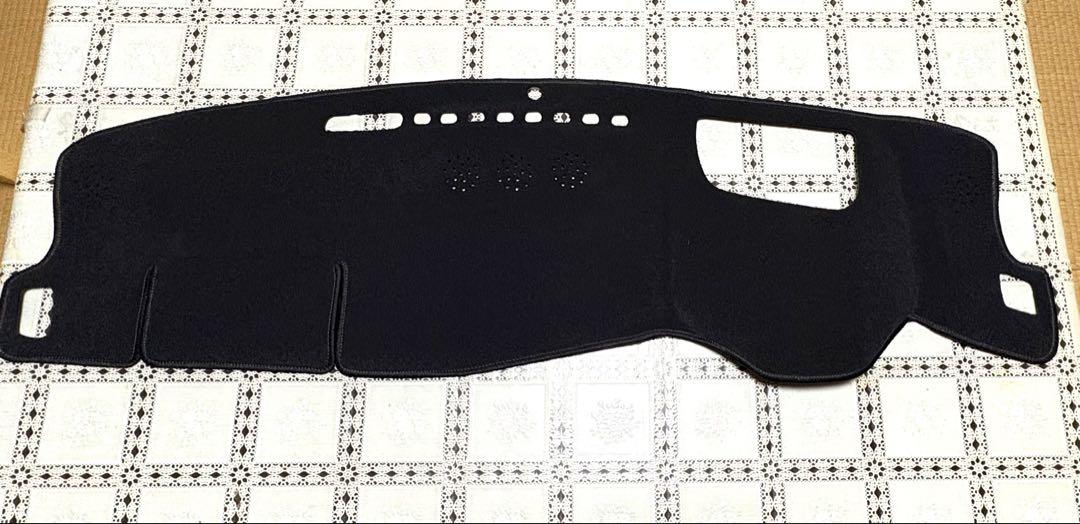 レクサスNX サンランド　ダッシュマット　美品