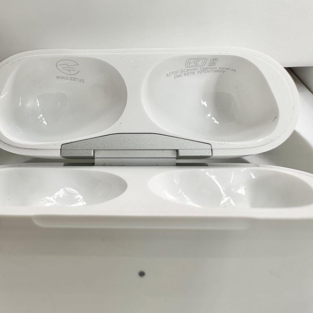 AirPods pro 第二世代　エアーポッズ充電ケース　第2世代　純正品