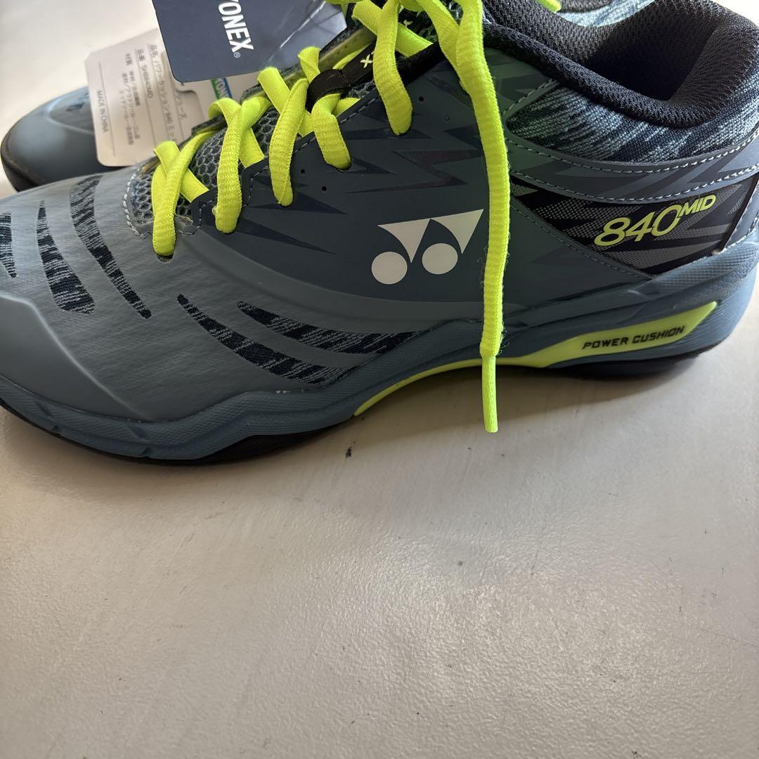 バドミントンシューズ　Yonex 24.5㎝