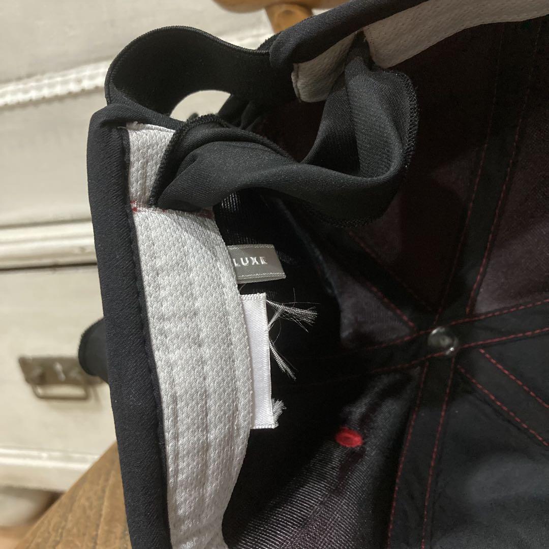 美品 DESCENTE LUXE デサント ゴルフキャップ レッド リボン