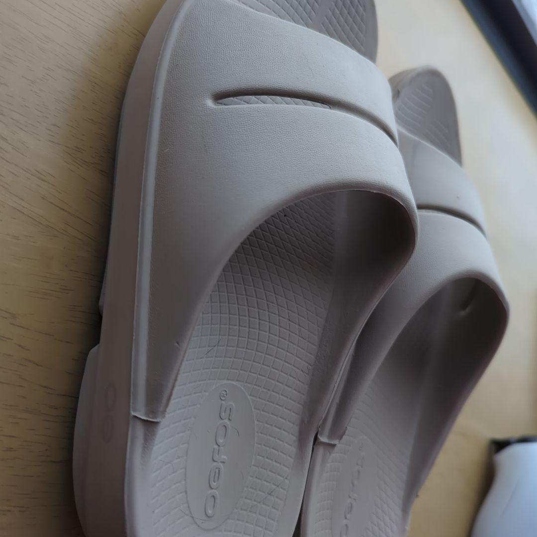 Oofos ウーフォス ノマド 24cm