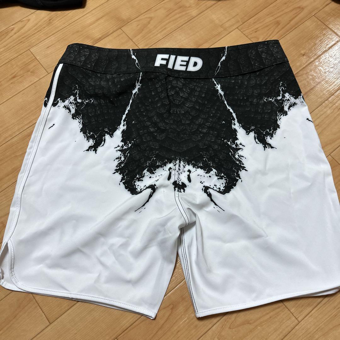 フィジーク サーフパンツ FIED - メルカリ