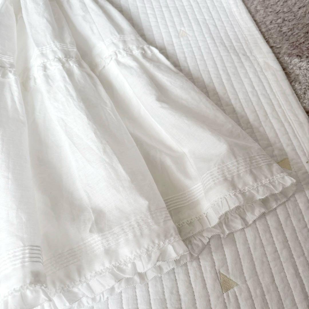 ピンクハウス　薔薇の刺繍が素敵なノースリーブボリュームチュニック ピンクハウス 薔薇の刺繍が素敵なノースリーブボリュームチュニック
