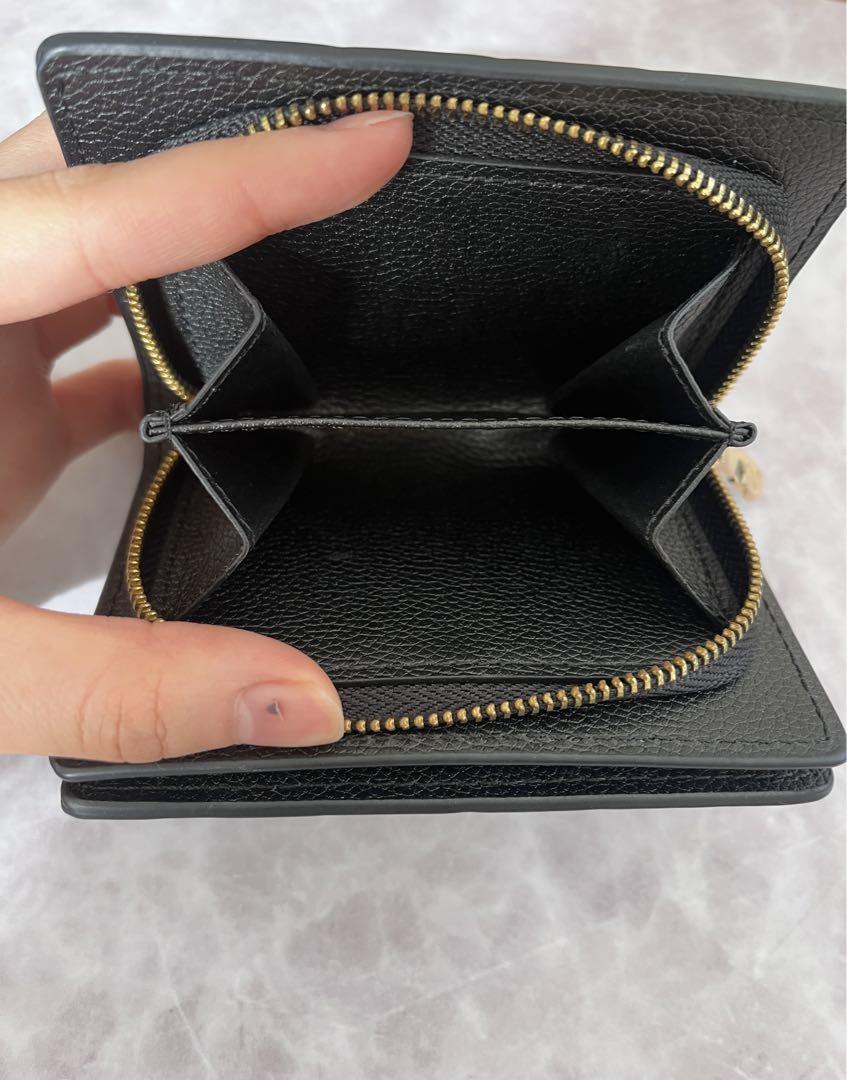 Louis Vuitton 二つ折り財布 黒
