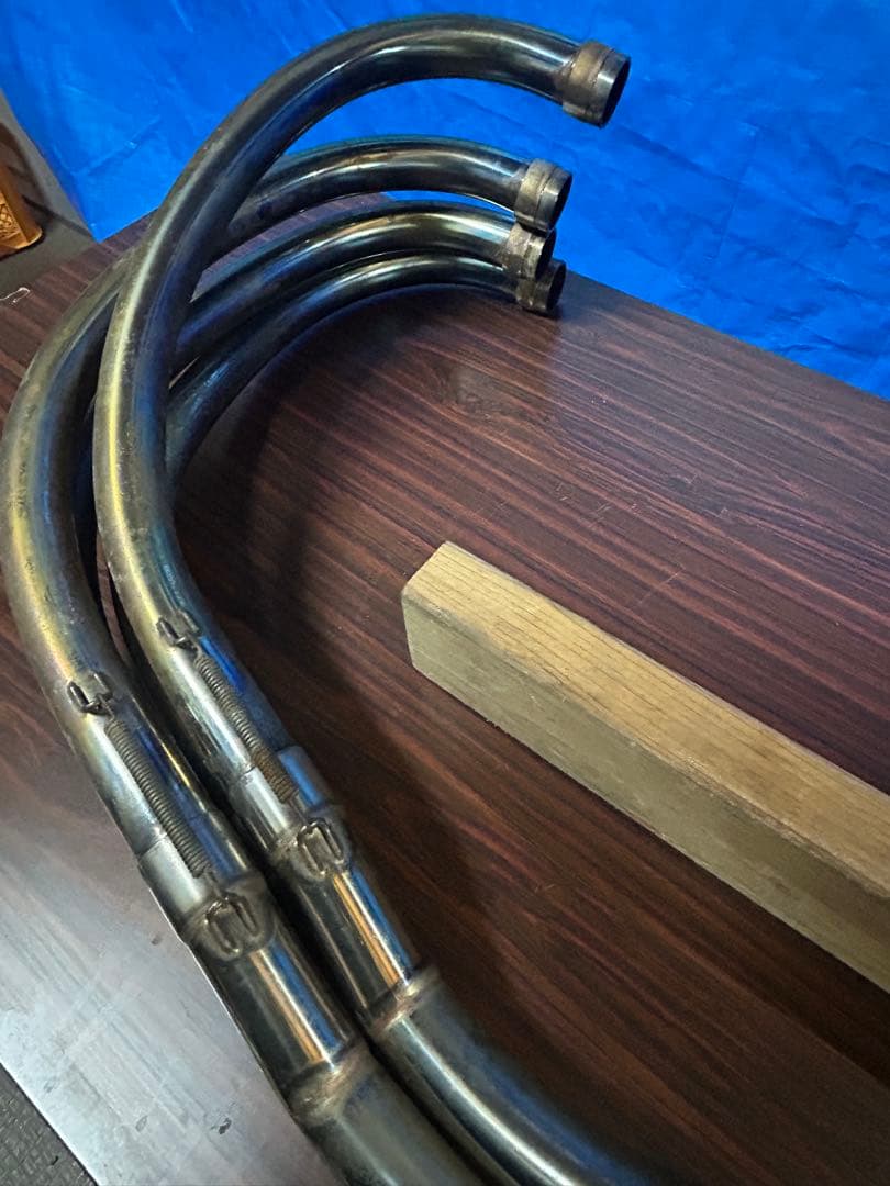 BASE製左出し!特注品ノーカット!GPZ400F。 BASE製左出し!特注品ノーカット!GPZ400F。