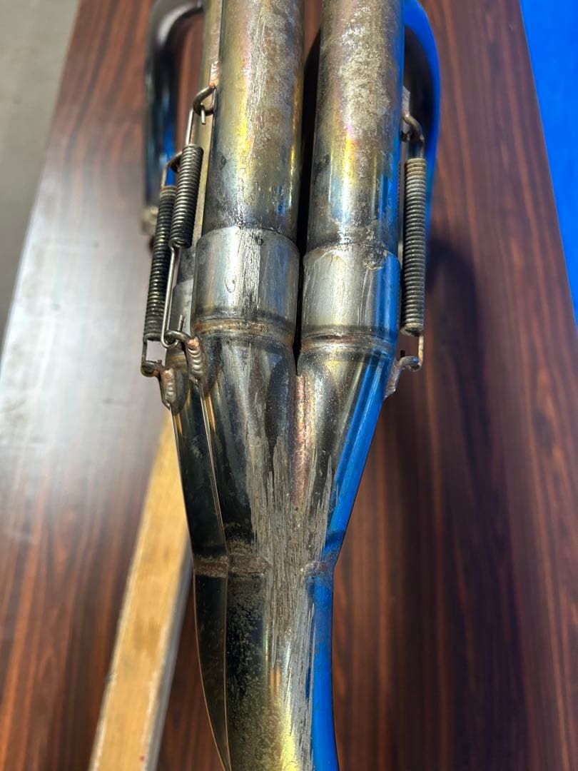 BASE製左出し!特注品ノーカット!GPZ400F。 BASE製左出し!特注品ノーカット!GPZ400F。