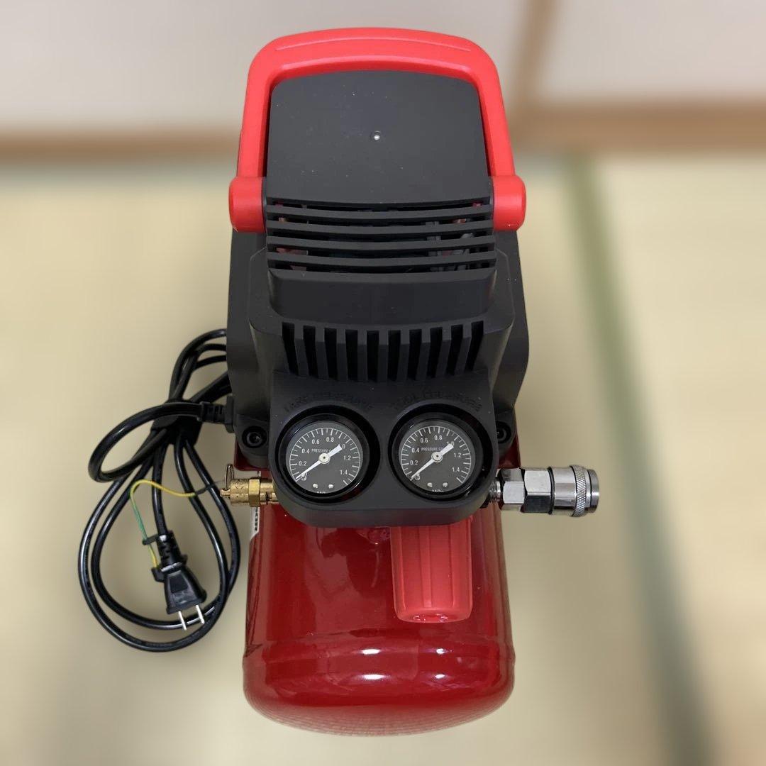 エアコンプレッサー