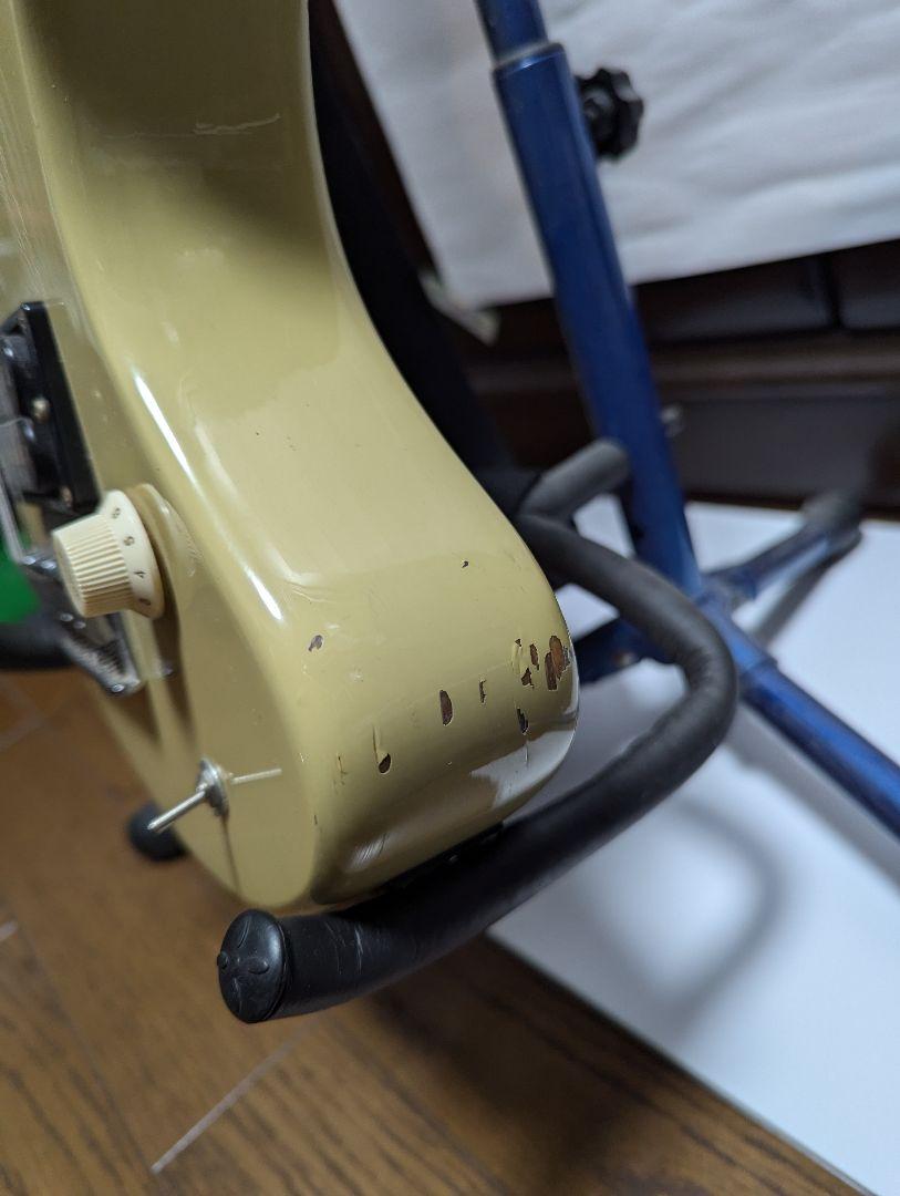 ZO-３ FERNANDESアンプ内蔵ギター