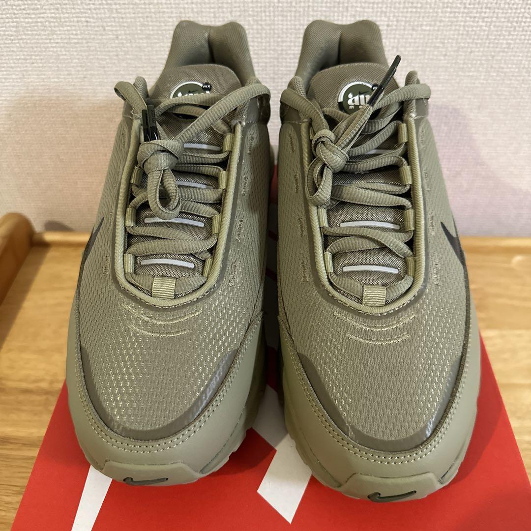 Nike Air Max スニーカー オリーブ