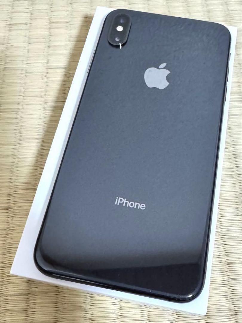 iPhone XS Max 64GB SIMフリー
