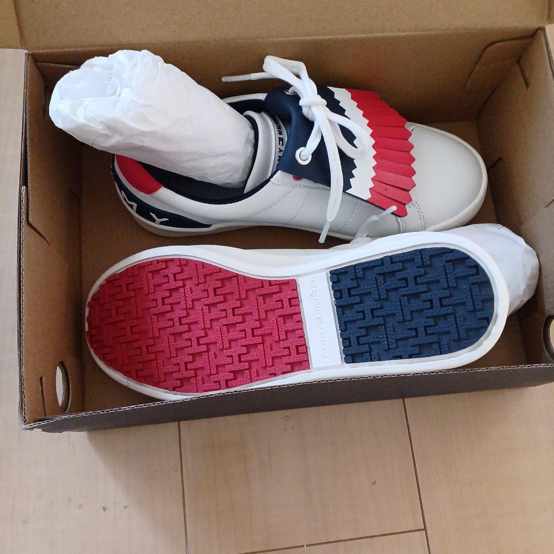 トミー