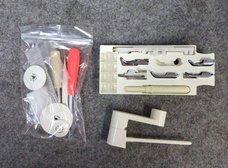 ブラザーコンピューターミシン PC8000 整備品 ブラザーコンピューターミシン PC8000 整備品