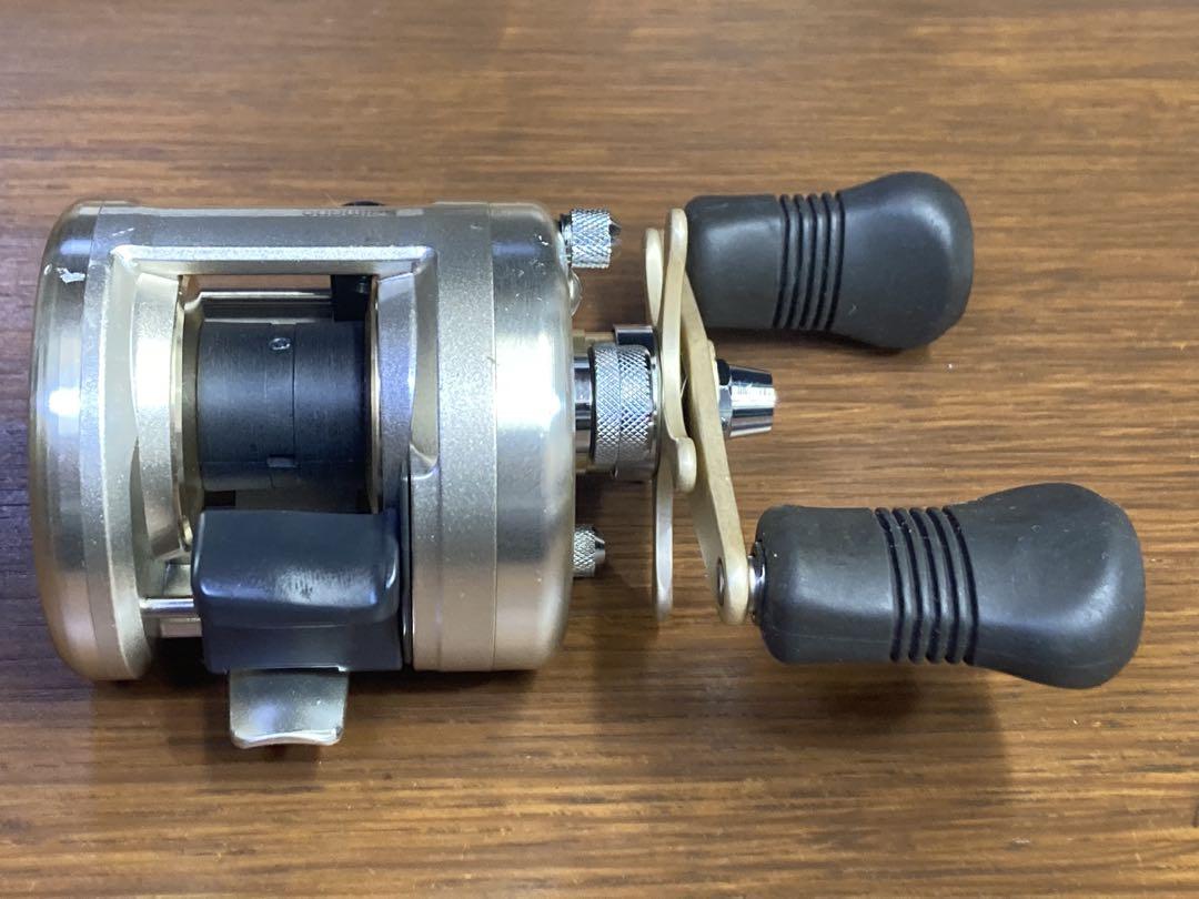 リール SHIMANO AXIS 100