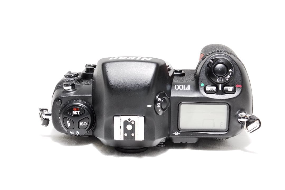 動作品⭐️ Nikon F100 フィルムカメラ ベタつき無し・液晶漏れなし