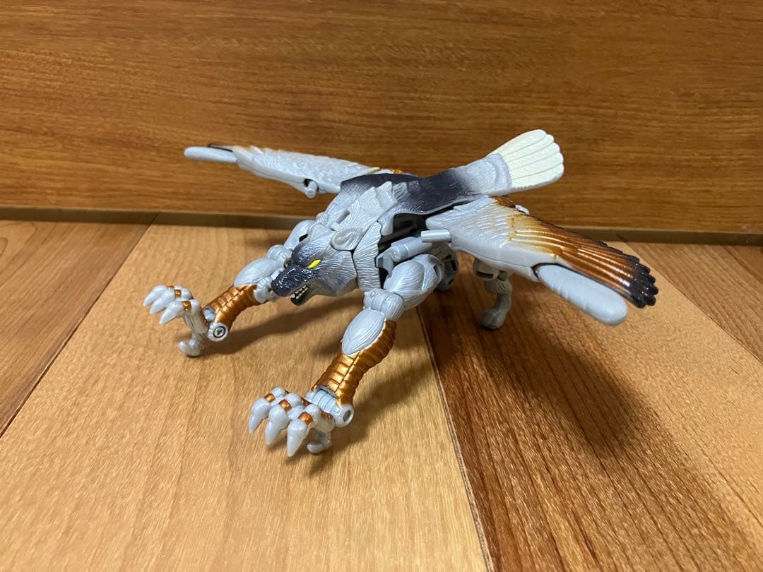 ハズブロ　トランスフォーマー ビーストウォーズ シルバーボルト