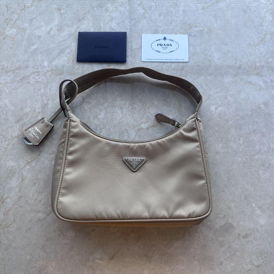 PRADA Re-Edition 2000 ミニバッグ